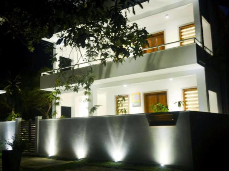 The Residence Хиккадува Экстерьер фото